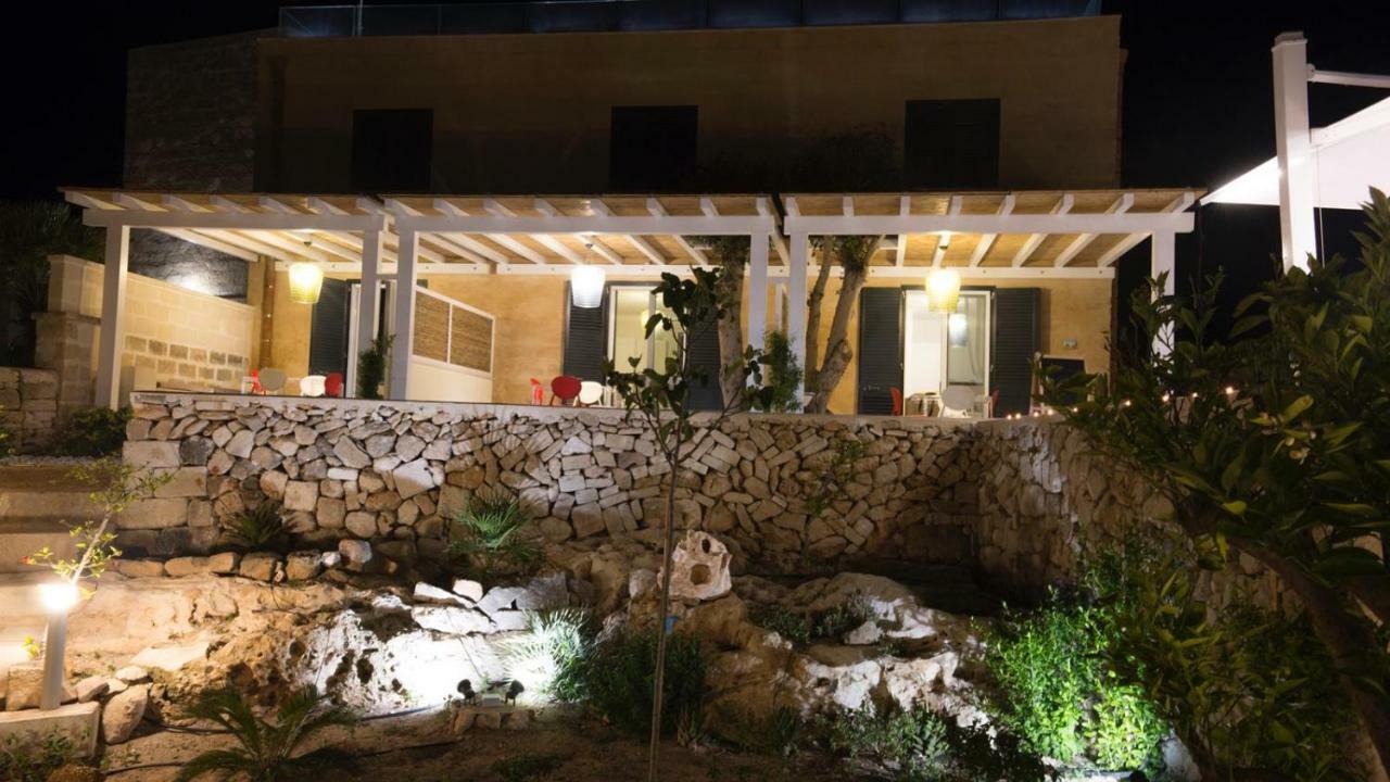 Le Suites Del Carrubo Favignana Ngoại thất bức ảnh