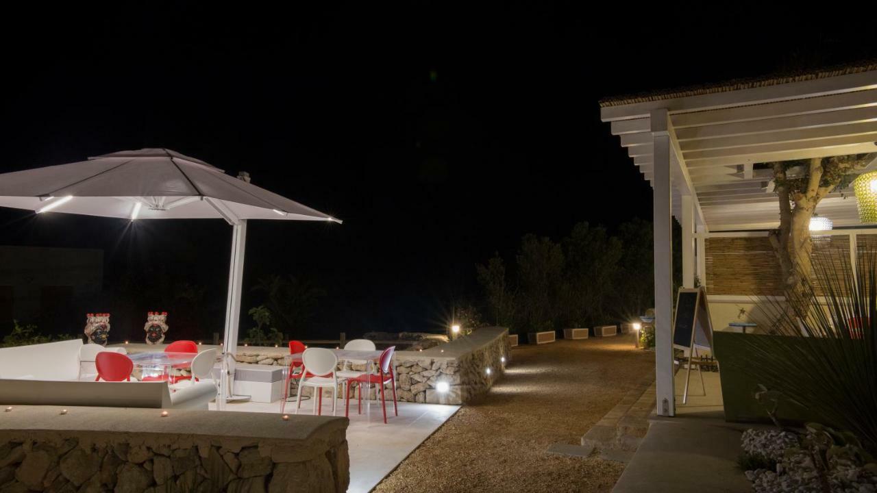 Le Suites Del Carrubo Favignana Ngoại thất bức ảnh