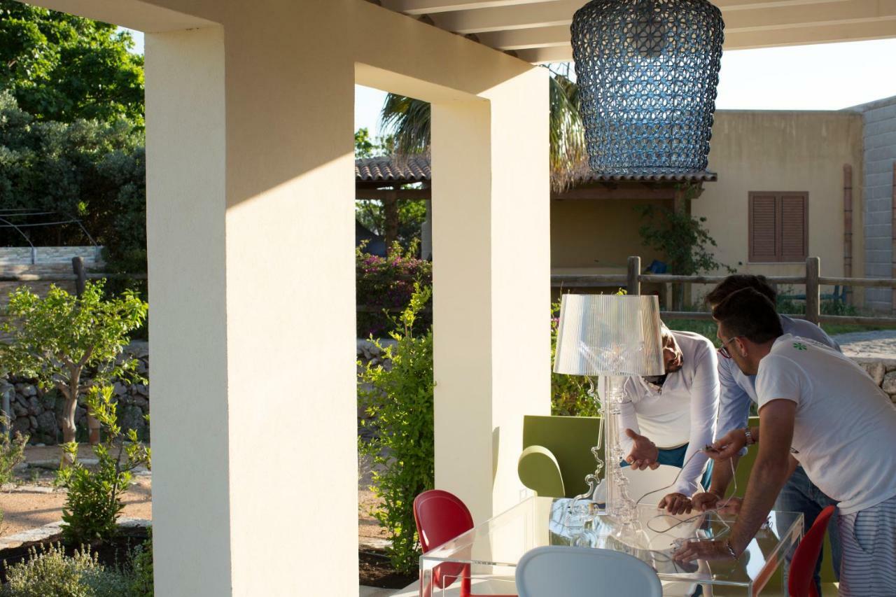 Le Suites Del Carrubo Favignana Ngoại thất bức ảnh